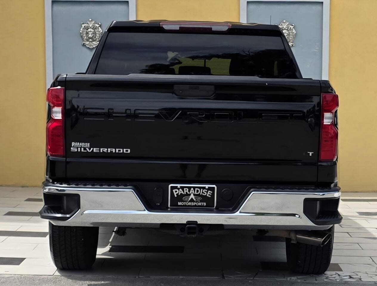 Used 2020 Chevrolet Silverado 1500 LT w/ Texas Edition RWD image 5