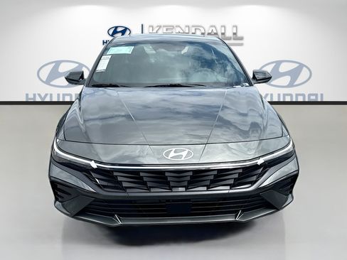 New 2026 Hyundai Elantra SEL Sport Premium FWD image 2