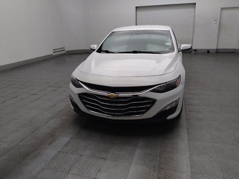 Used 2022 Chevrolet Malibu LT FWD image 15