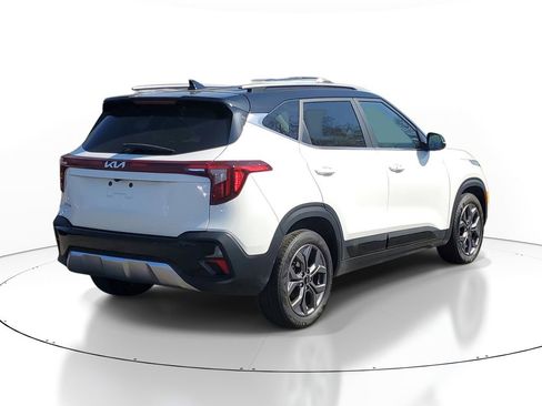 Certified 2024 Kia Seltos S FWD image 4