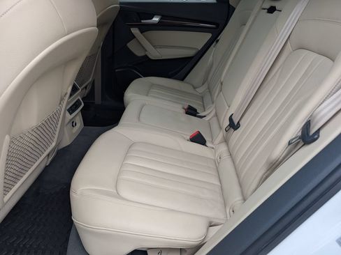 Used 2018 Audi Q5 2.0T Premium Plus w/ Premium Plus Package AWD/4WD image 13