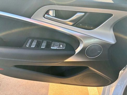 Used 2026 Genesis G70 2.5T Prestige RWD image 11