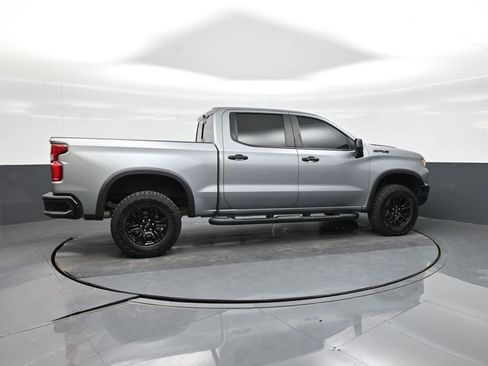 Used 2023 Chevrolet Silverado 1500 ZR2 w/ Technology Package AWD/4WD image 7