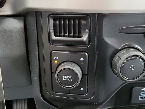 New 2026 Ford F550 4x4 Crew Cab Super Duty image 17