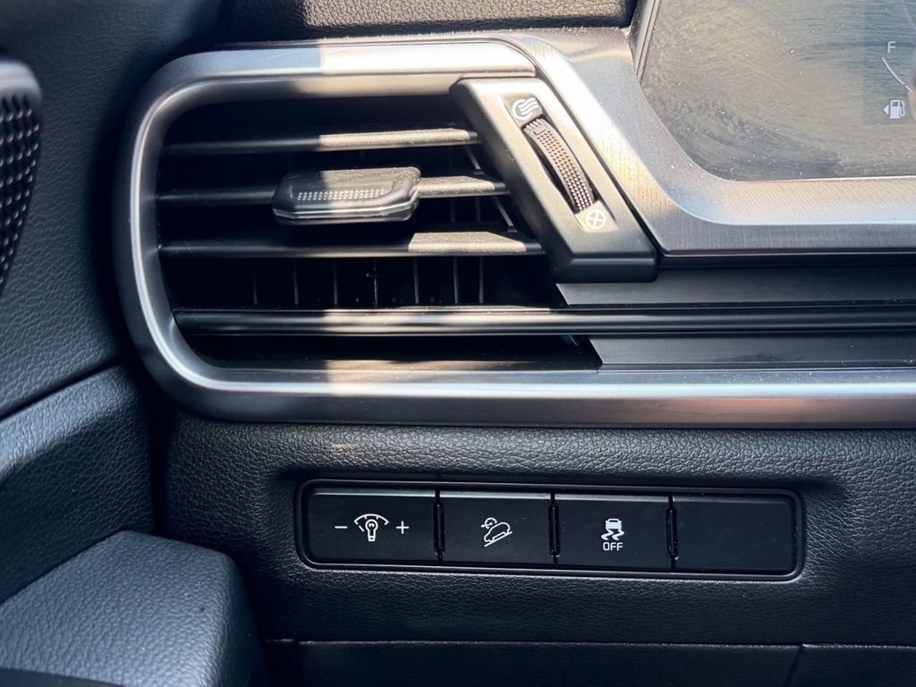 Used 2024 Kia Telluride S w/ S Sunroof Package FWD image 23