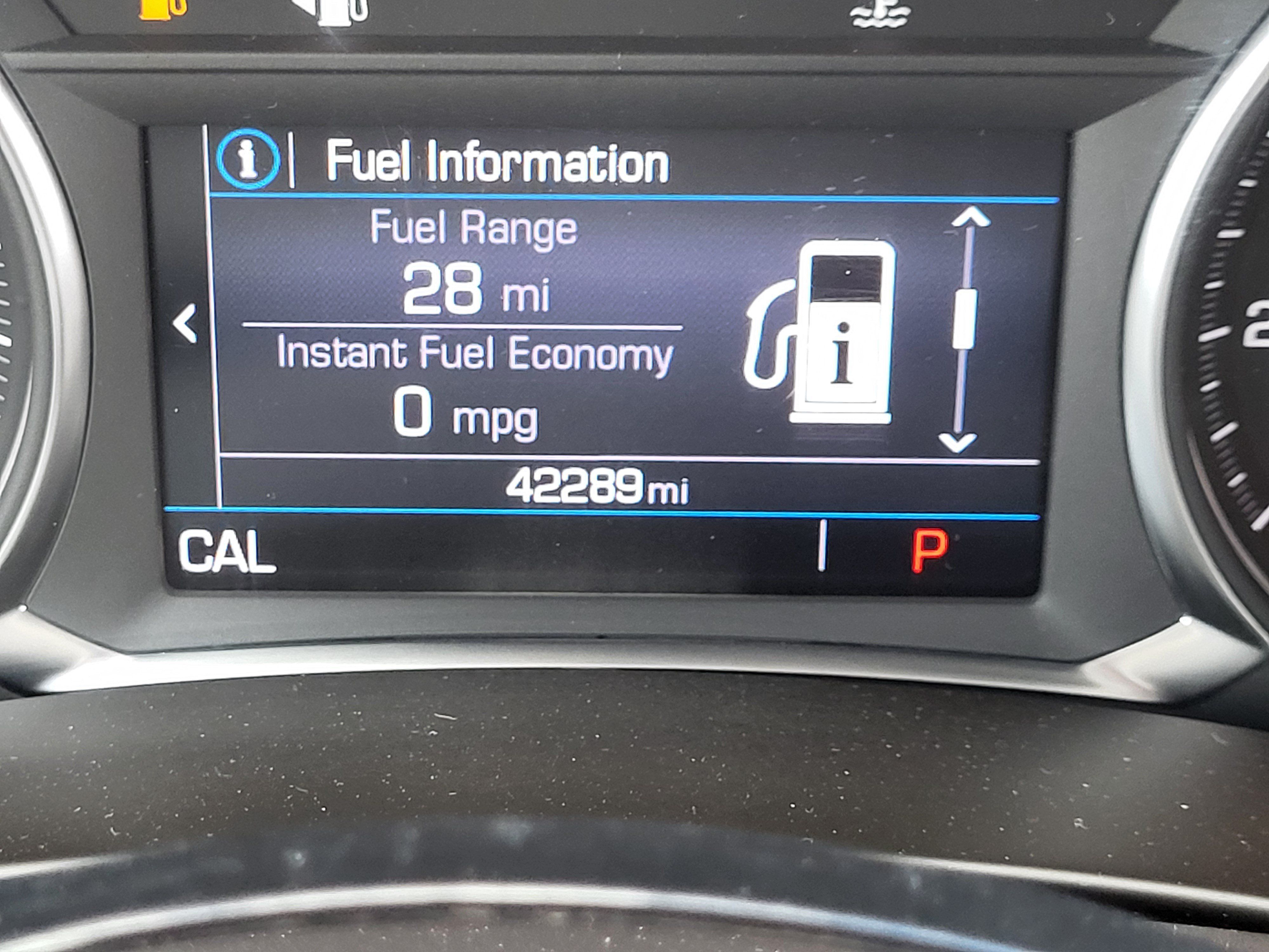 Used 2024 GMC Terrain SLE AWD/4WD image 17