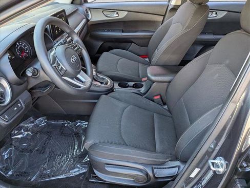Used 2019 Kia Forte Sedan image 16