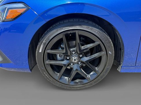 Used 2024 Honda Civic Sport image 9