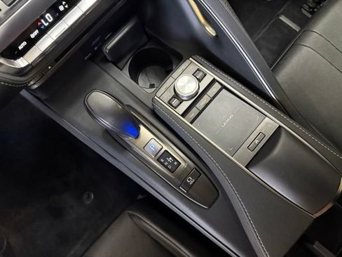 Used 2021 Lexus LC 500 Convertible w/ Touring Package RWD image 28