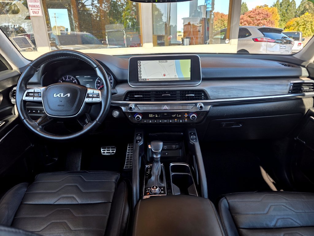Used 2022 Kia Telluride SX w/ SX Prestige Package AWD/4WD image 5