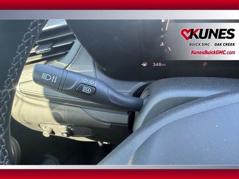 Used 2025 Buick Encore GX Preferred image 11