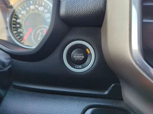 Used 2022 RAM 1500 Laramie image 27