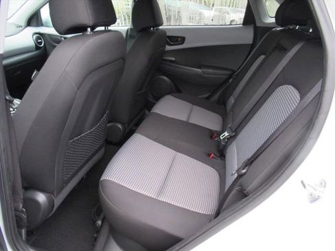 Used 2021 Hyundai Kona SEL image 30