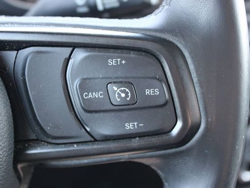 Used 2019 Jeep Wrangler Unlimited Sport S AWD/4WD image 21
