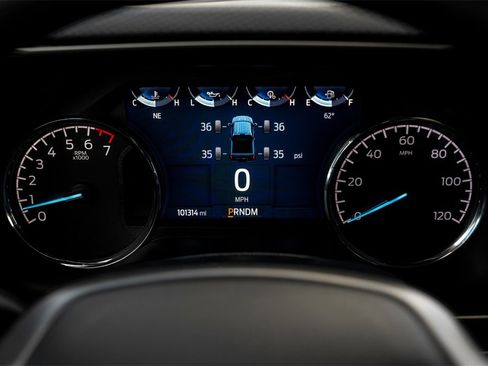 Used 2022 Ford F150 XLT w/ Equipment Group 302A High image 15