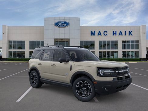 New 2025 Ford Bronco Sport Outer Banks w/ Outer Banks Tech Package+ AWD/4WD image 7