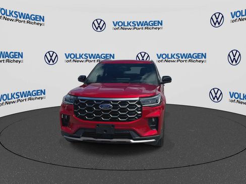 Used 2025 Ford Explorer Platinum w/ LUX Leather Package AWD/4WD image 3