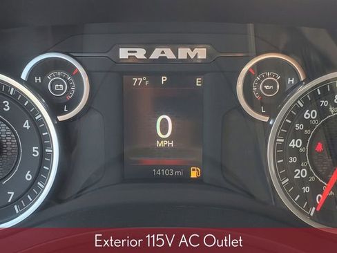 Used 2025 RAM 1500 Big Horn AWD/4WD image 17