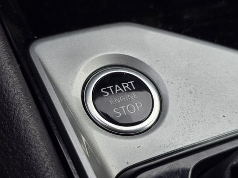 Used 2024 Nissan Altima 2.5 SV FWD image 30