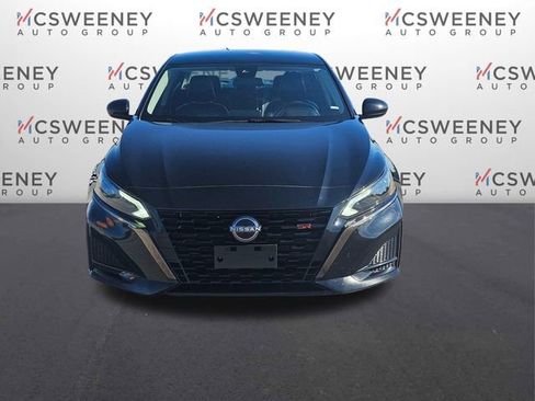 Used 2024 Nissan Altima 2.5 SR FWD image 8