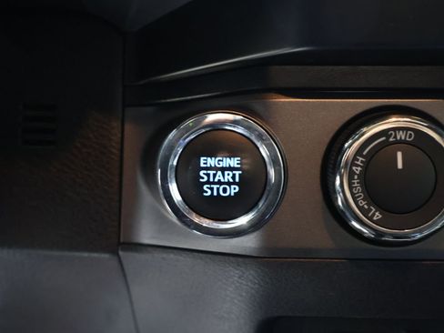 Used 2023 Toyota Tacoma TRD Sport image 26