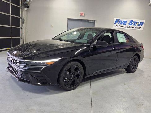 New 2026 Hyundai Elantra Sport w/ Cargo Package FWD image 3