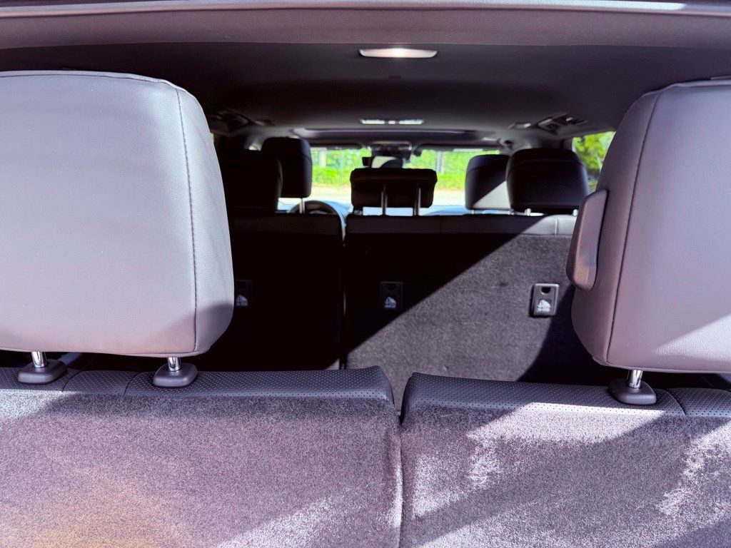 Certified 2025 Lexus LX 700h Overtrail AWD/4WD image 21