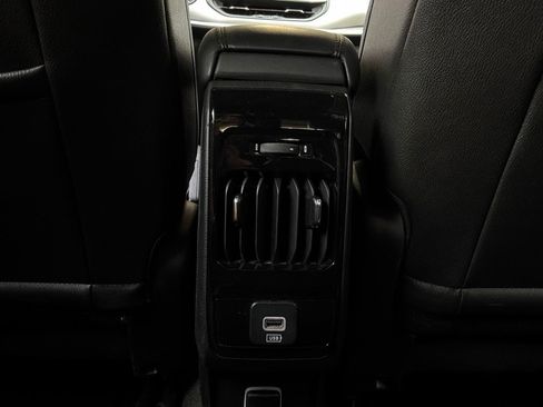 Used 2025 Jeep Compass Limited AWD/4WD image 12