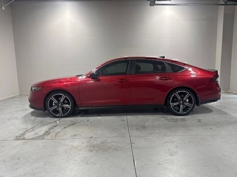 Used 2023 Honda Accord Sport image 10