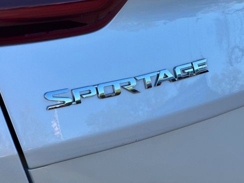 Used 2021 Kia Sportage EX w/ EX Technology Package FWD image 34