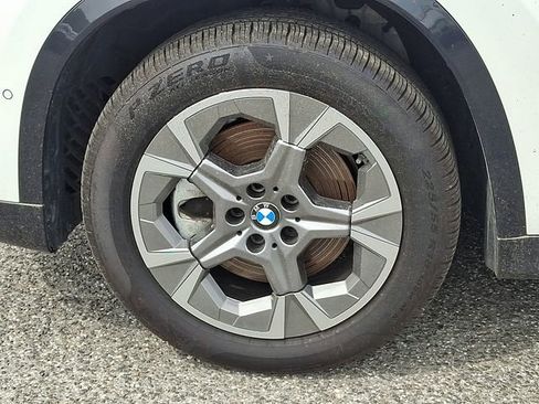 Used 2025 BMW X1 xDrive28i w/ Convenience Package AWD/4WD image 26