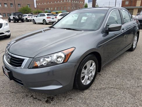 Used 2008 Honda Accord LX-P image 3
