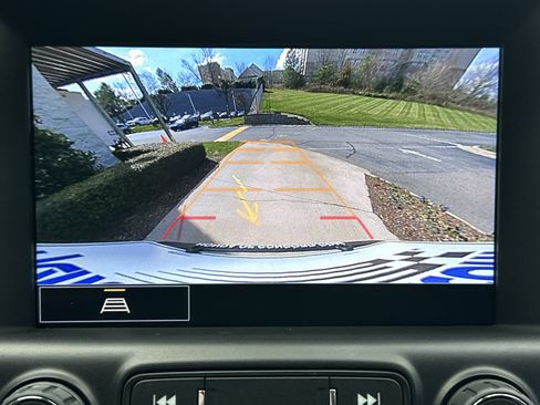 Used 2022 GMC Terrain AT4 w/ LPO, Floor Liner Package image 27