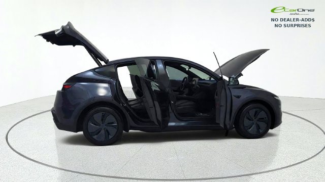 Used 2026 Tesla Model Y Long Range RWD image 20