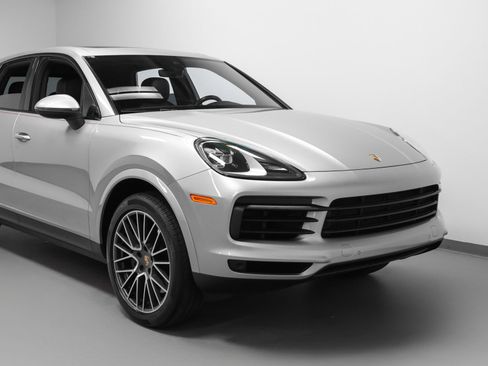 Certified 2021 Porsche Cayenne AWD/4WD image 9
