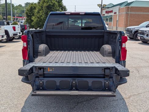 Used 2021 Chevrolet Silverado 1500 RST w/ Convenience Package II AWD/4WD image 15
