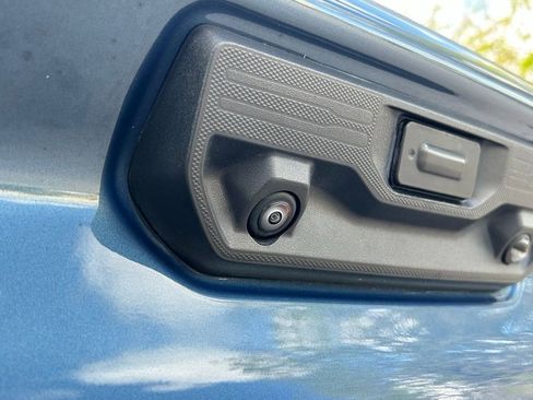 Used 2024 Chevrolet Silverado 1500 Custom image 32