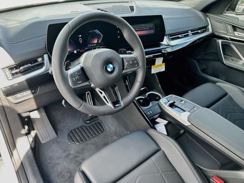 New 2026 BMW X2 xDrive28i w/ M Sport Package AWD/4WD image 7