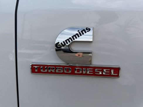 Used 2021 RAM 3500 Laramie AWD/4WD image 9