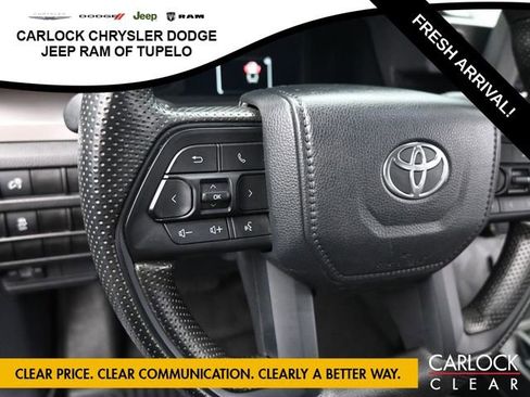 Used 2024 Toyota Tacoma 4x4 Double Cab image 18