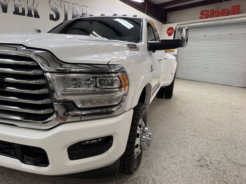 Used 2022 RAM 3500 Limited AWD/4WD image 13