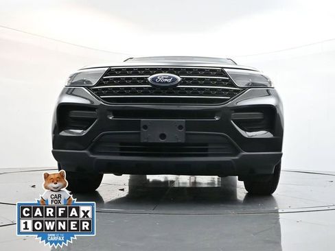 Used 2022 Ford Explorer XLT image 28
