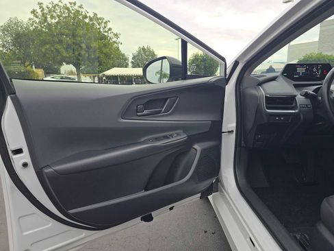 Certified 2023 Toyota Prius LE image 20