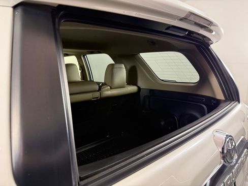 Used 2022 Toyota 4Runner Limited image 25