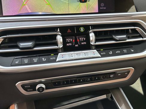 Used 2023 BMW X5 xDrive40i w/ M Sport Package AWD/4WD image 24