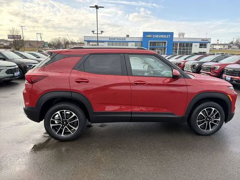 New 2026 Chevrolet TrailBlazer LT w/ LT Cold Weather Package AWD/4WD image 5