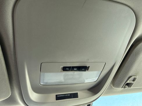 Used 2019 Chevrolet Colorado W/T RWD image 21