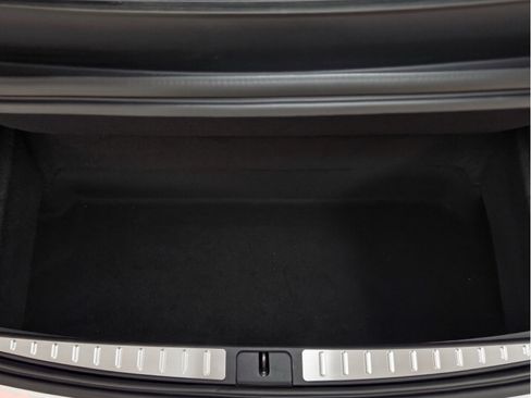 Used 2023 Lucid Air Touring AWD/4WD image 25