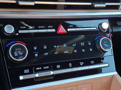 New 2026 Hyundai Santa Fe Calligraphy AWD/4WD image 15
