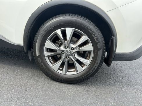 Used 2016 Nissan Murano SV image 10